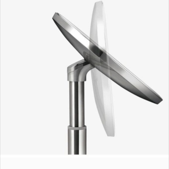 Simplehuman Sensor 5x Mirror - Picture 2 of 8